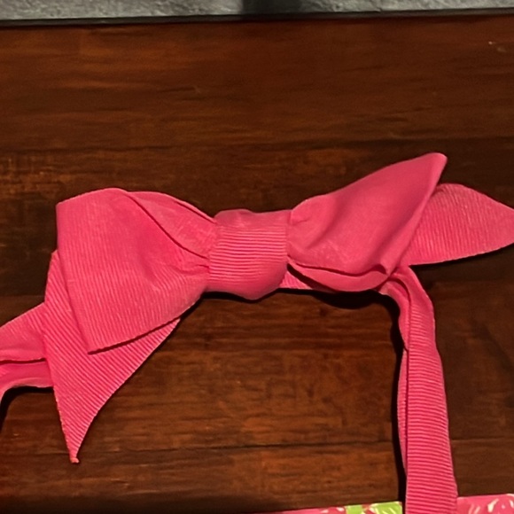 Lilly Pulitzer Magnetic Board with 4 magnets - Picture 11 of 16